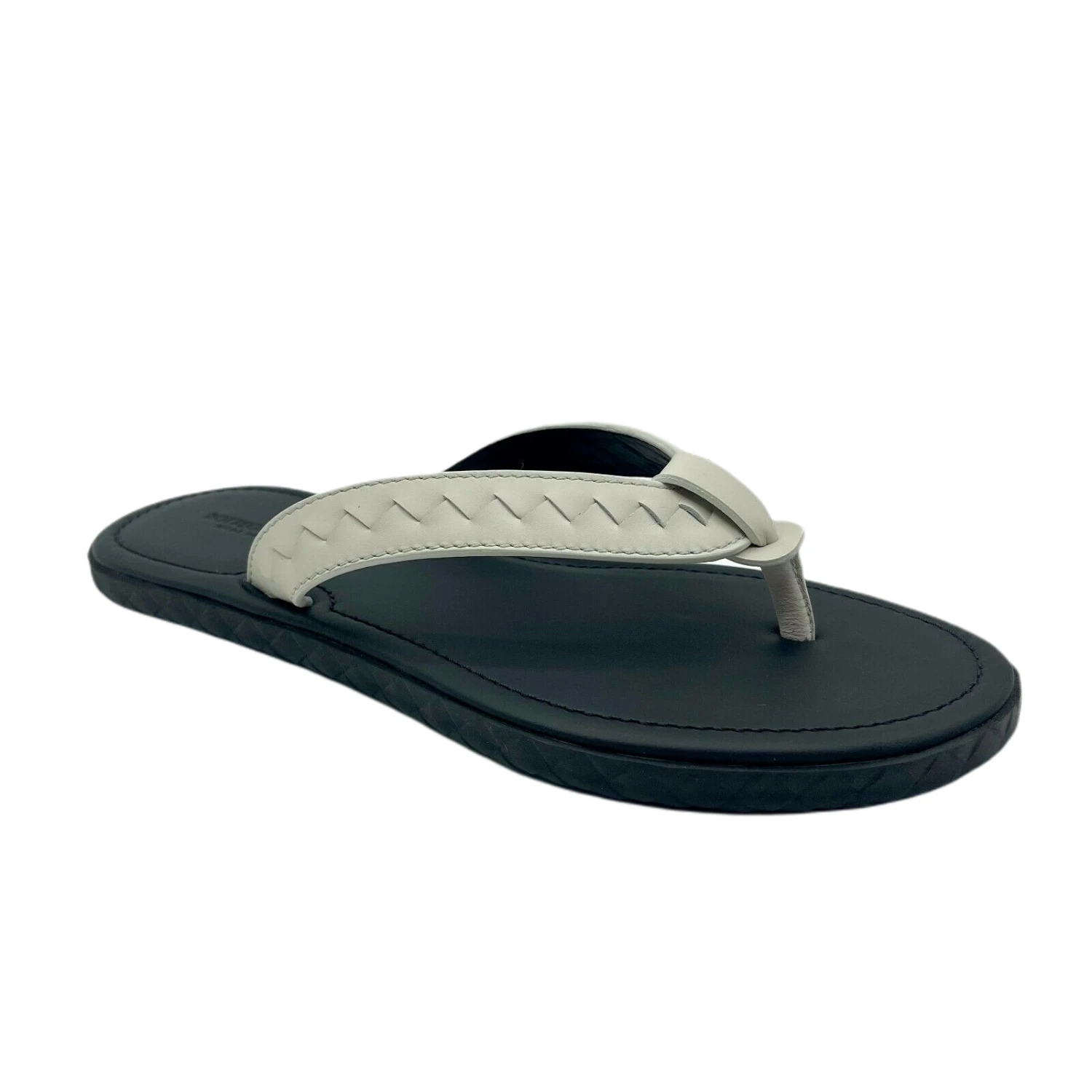 Bottega Veneta Men's White/Black Leather Thong Sandal 40/US 7 3 Bottega Veneta Men's White/Black Leather Thong Sandal 40/US 7