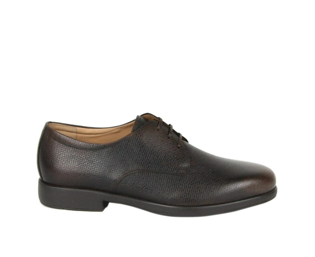 Salvatore Ferragamo Pebble Leather Oxford Shoe 8 Salvatore Ferragamo Pebble Leather Oxford Shoe - Image 6