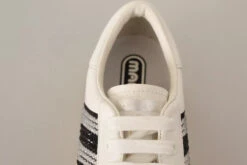 Marc Jacobs White Leather Crystal Embellished Sneakers Women's Shoes (Pre-Owned) 11 Marc Jacobs White Leather Crystal Embellished Sneakers Women's Shoes (Pre-Owned) -Lux Lair Store 6645596
