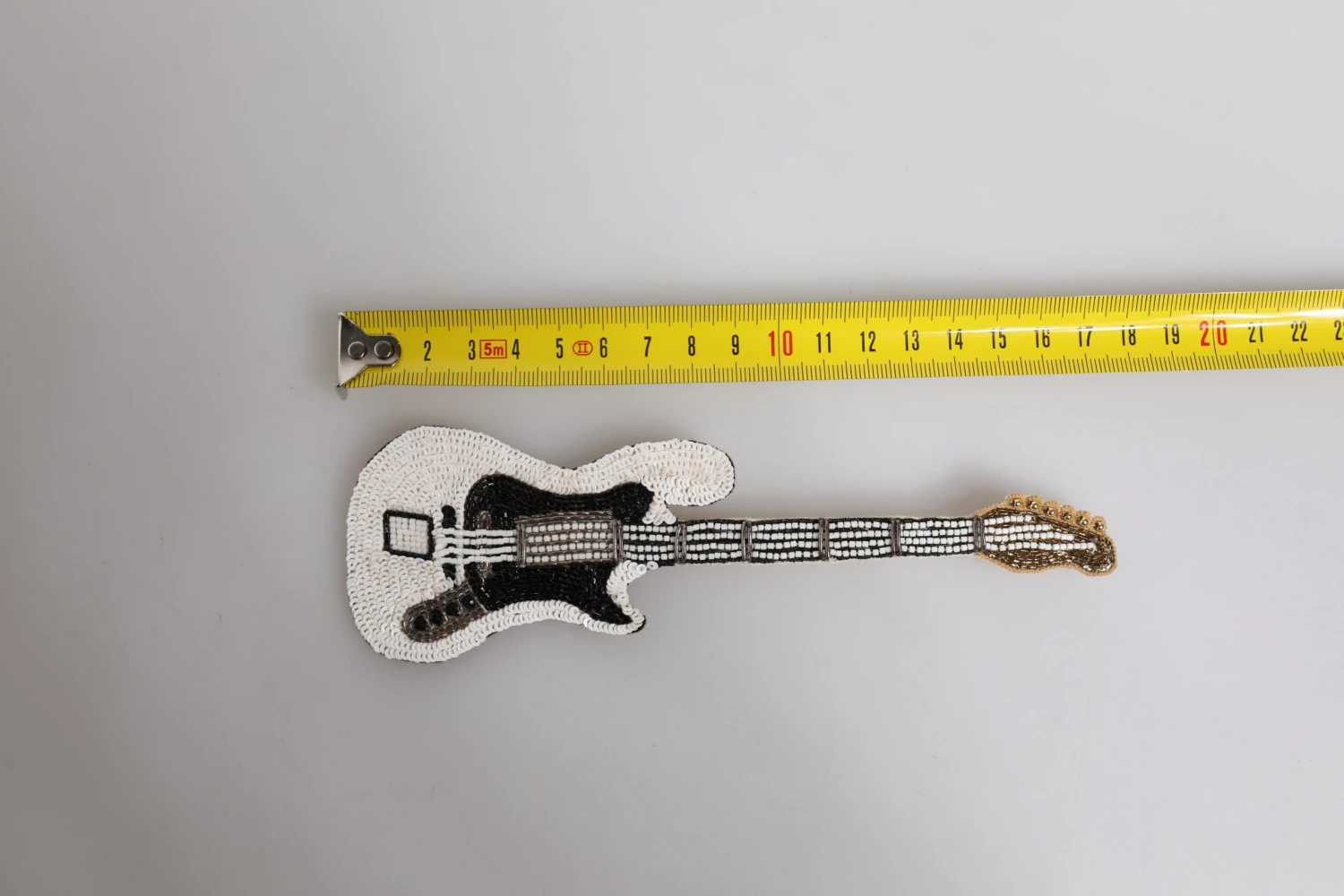 Dolce & Gabbana Gold Brass Logo Beaded Guitar Pin Men's Brooch 6 Dolce & Gabbana Gold Brass Logo Beaded Guitar Pin Men's Brooch - Image 4