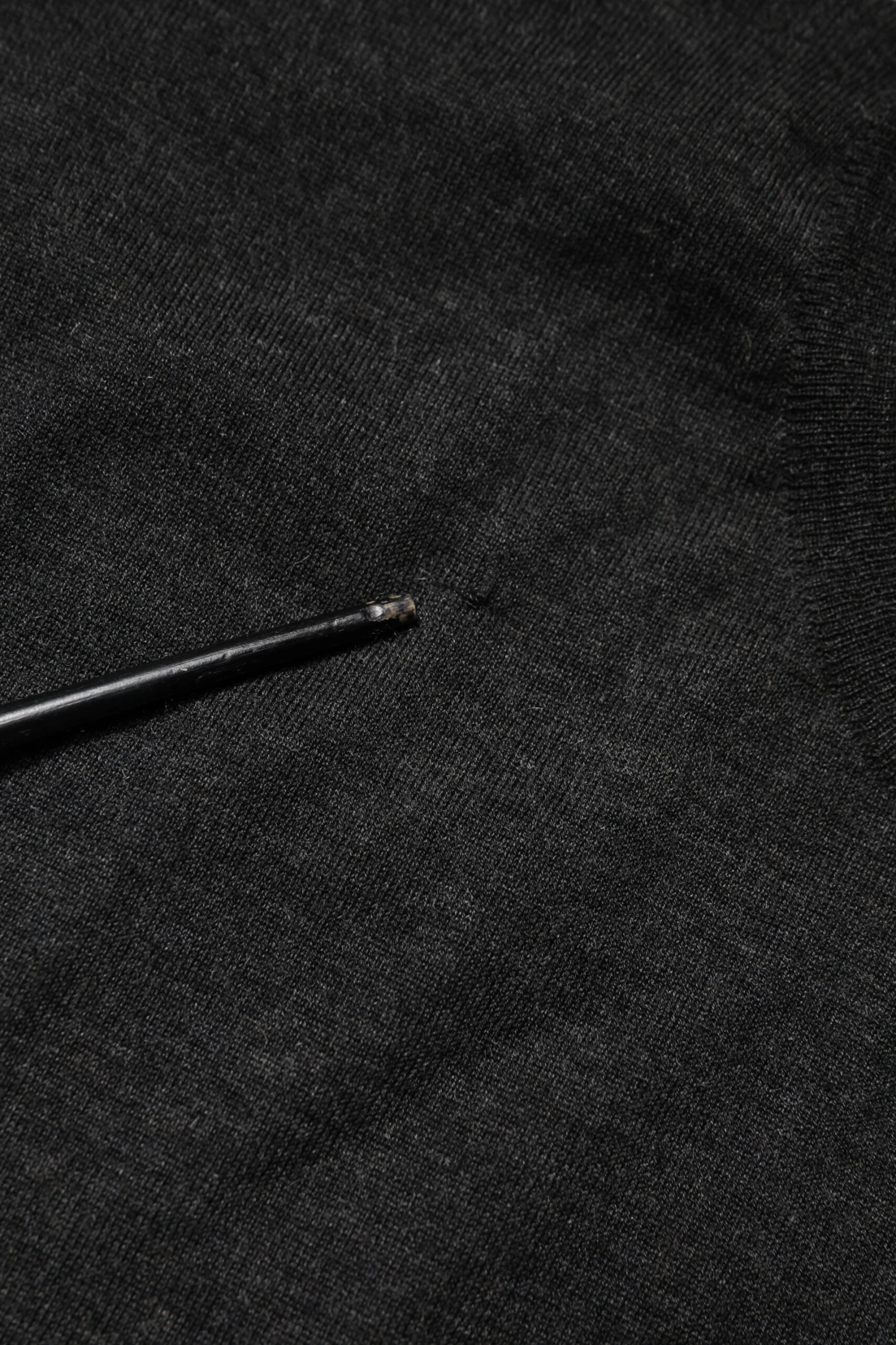 Dolce & Gabbana Gray Long Sleeve Crew Neck Pullover Men's Sweater (Pre-Owned) 7 Dolce & Gabbana Gray Long Sleeve Crew Neck Pullover Men's Sweater (Pre-Owned) - Image 5